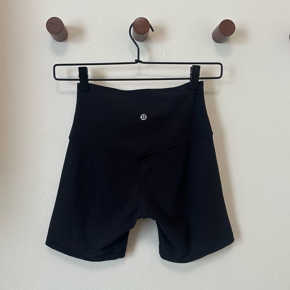 lululemon Align High-Rise Short 6”